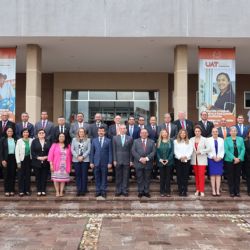 Rector de la UAT entrega equipamiento de vehículos a las facultades de la zona sur