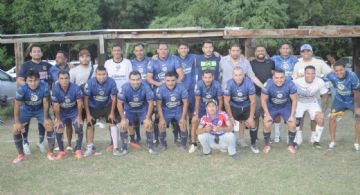 Quintana FC somete a Leyes y sigue en la Real Liga Ferrocarrilera