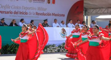 Américo Villarreal encabeza Desfile por el 114 Aniversario del Inicio de la Revolución Mexicana