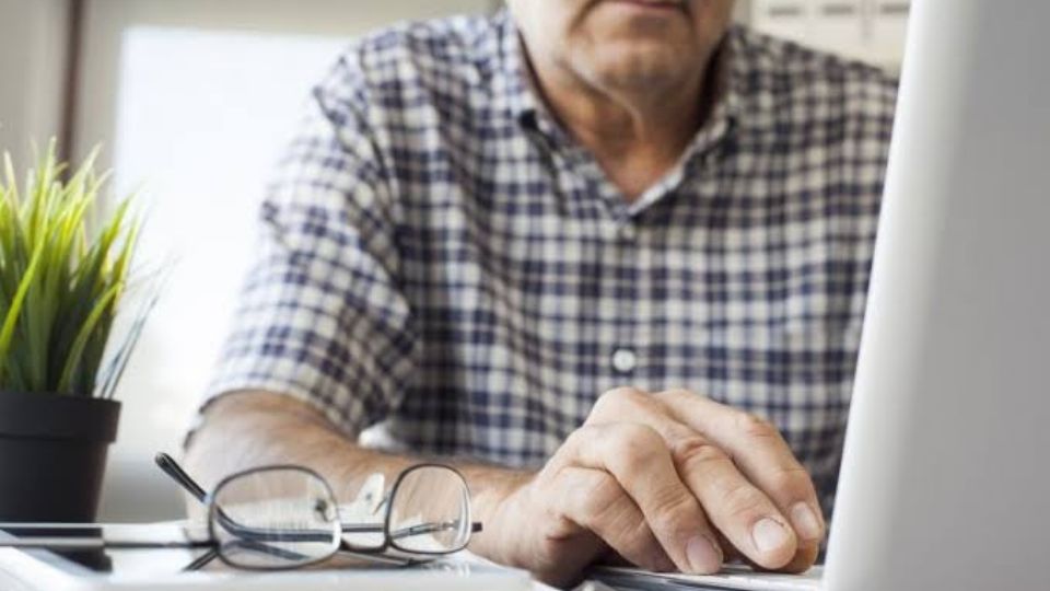 Los adultos mayores tienen más oportunidades para trabajar con estas vacantes