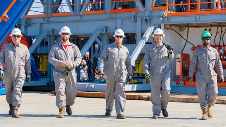 ¿Cómo entrar a trabajar en una compañía petrolera en Houston?; sueldos, requisitos y puestos