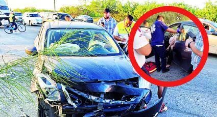 Nuevo Laredo: brutal choque de tres vehículos deja varios heridos en la colonia Guerreros del Sol