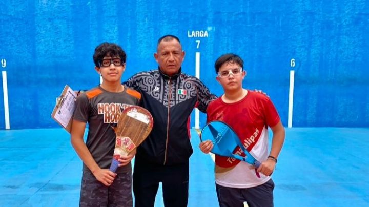 Brilla Jared Corral en el estatal de frontenis y va al regional de Juegos Nacionales de la Conade