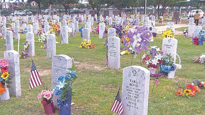 Laredo se une al Día Nacional de las Coronas Florales de Wreaths Across America; ¿cómo participar?
