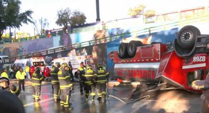 Camión de bomberos se vuelca sobre transitada vialidad; reportan 3 lesionados