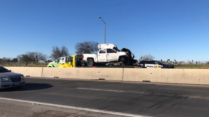 Muere mujer tras fuerte accidente en Loop 20 de Laredo, Texas; hay 4 heridos