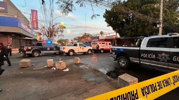 Siete hombres roban casi 8 mdp de camión de valores y asesinan a dos custodios