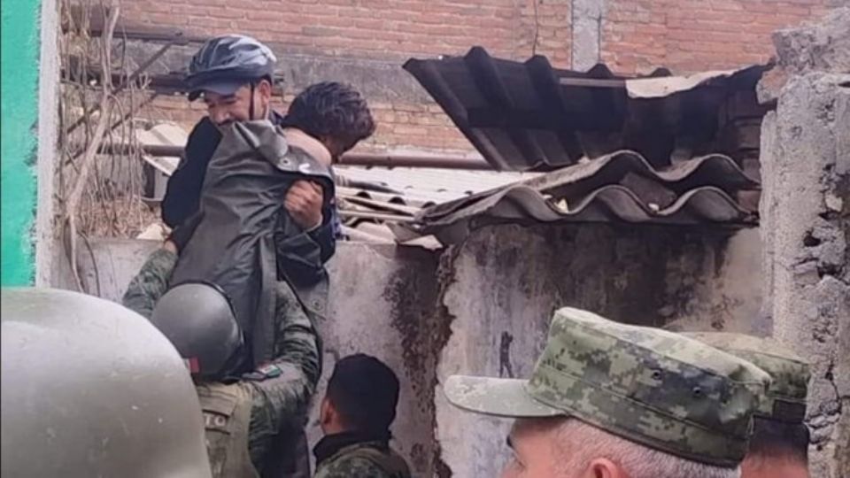 Trabajadores de una fábrica de hielo escucharon los gritos pidiendo ayuda