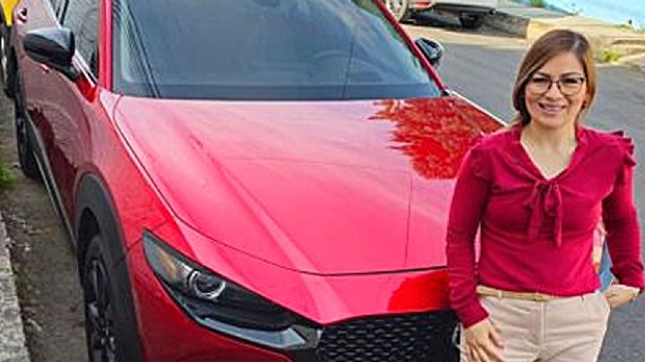 Hombre regala camioneta a su expareja; usuarios de redes sociales lo critican