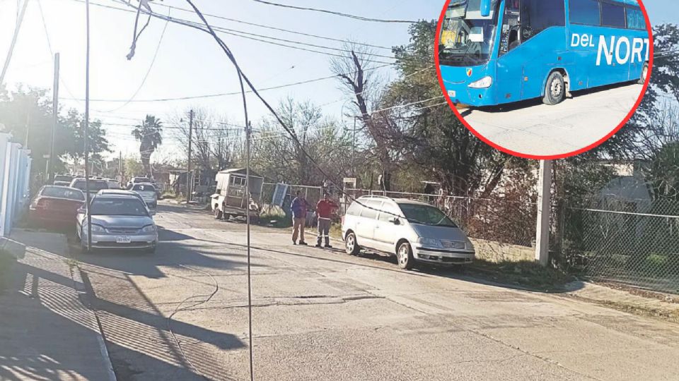 El autobús daño cables de suministro eléctrico en la colonia 20 de Noviembre