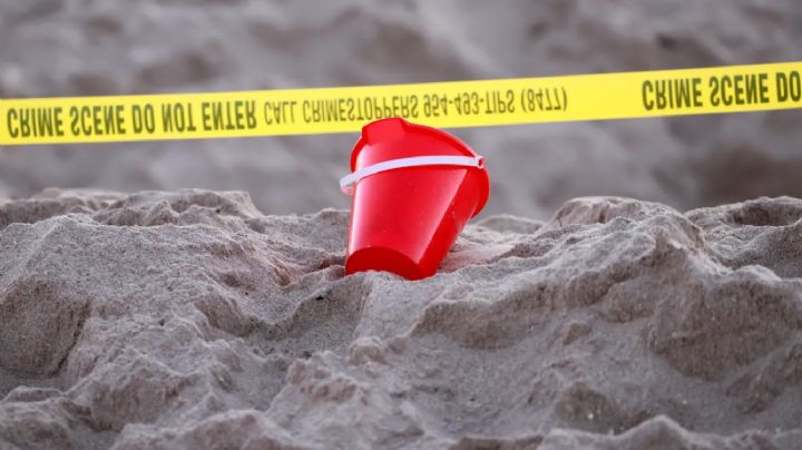 Menor de edad queda enterrado vivo y muere en playas de Florida