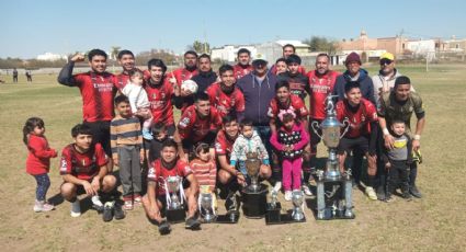 Deportivo González JR. conquista el campeonato en la Premier Especial