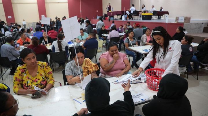 Inicia entrega de 12 mil becas a estudiantes de educación básica en Nuevo Laredo