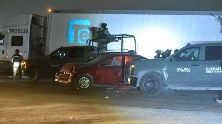 Choque en el Segundo Anillo Periférico entorpece tráfico