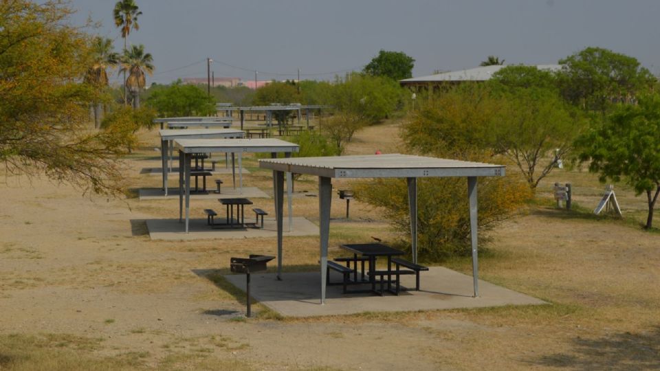 En el parque estatal no se pueden usar bebidas embriagantes ni tampoco huevos con confeti