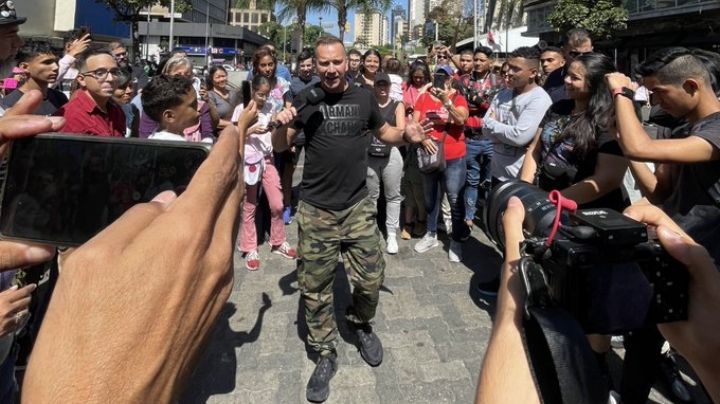 Arrestan a youtuber por supuestas actividades vinculadas al terrorismo