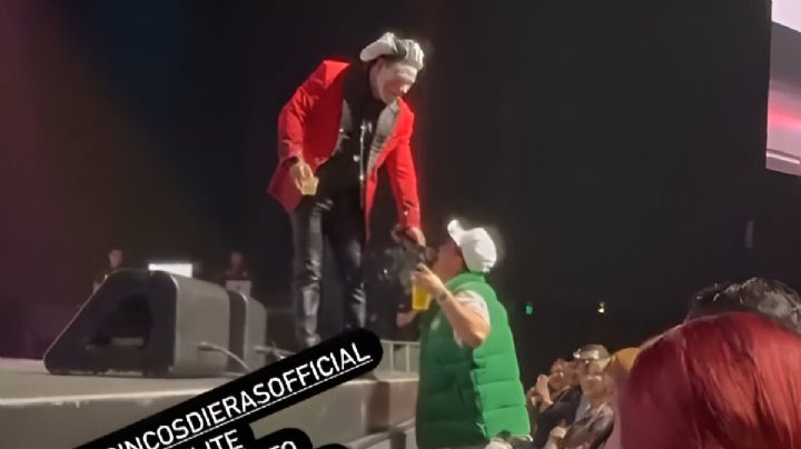 Captan a Eduin Caz en show de Brincos Dieras en Los Ángeles; esto hizo | VIDEO