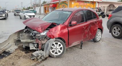 Nuevo Laredo: mujer va a dar al hospital luego de ser chocada al poniente de la ciudad