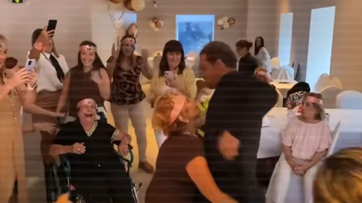 Imitador de Luis Miguel casi es desvestido por abuelita: pensó que era estríper | VIDEO