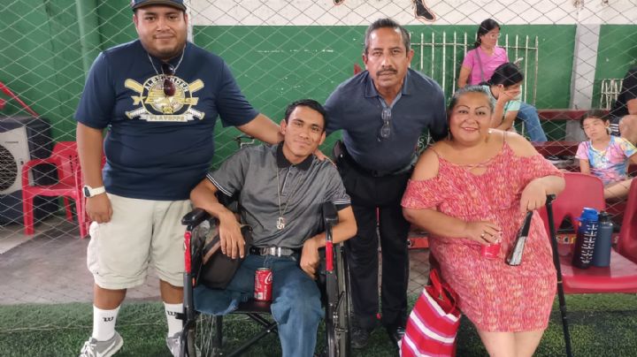 Cumplirán sueño de jovencito en Nuevo Laredo; conocerá a jugadores de Tigres