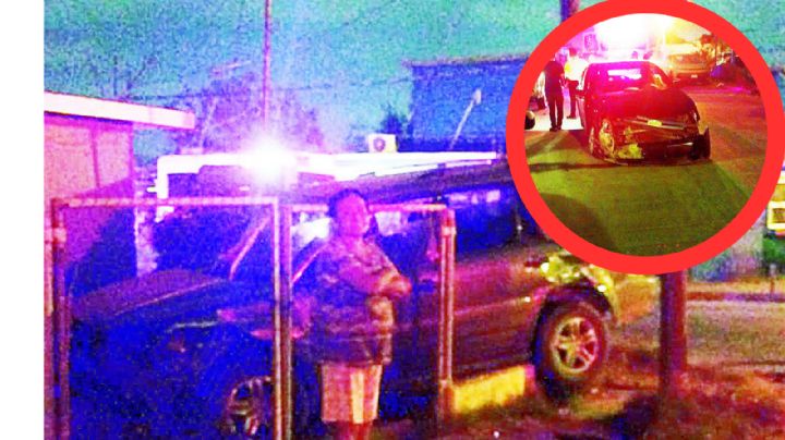 Mujer no respeta el alto, choca un auto y tumba barda en la Buenavista; hay un lesionado