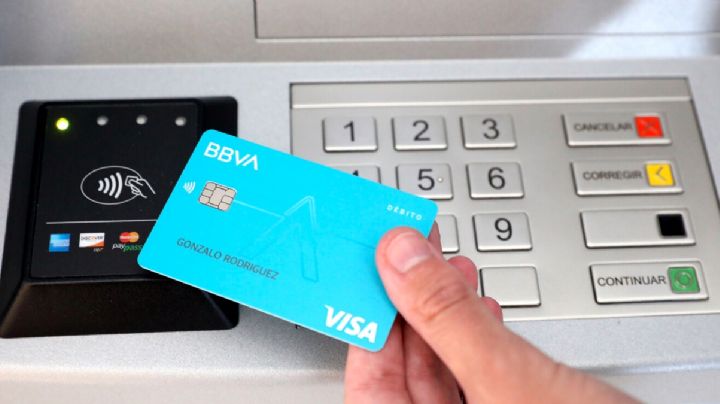 BBVA: esta es la nueva forma de retirar dinero en sus cajeros; pocos la conocen