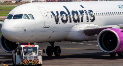 Volaris recibe multa millonaria por infracciones en retrasos en la pista