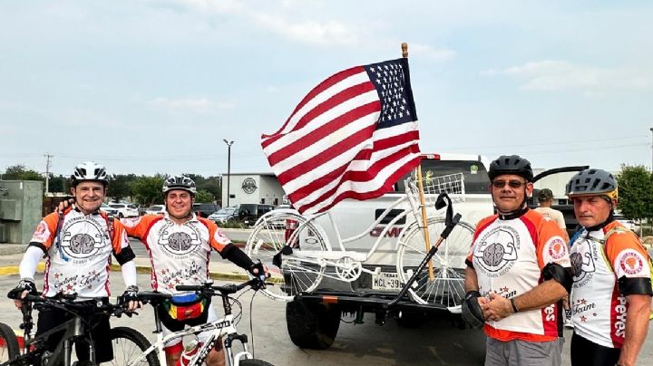 Arrancan ciclistas de Laredo, Texas, con su 'Rodada Del Silencio'