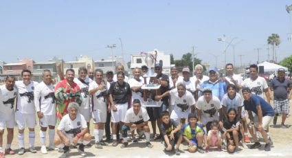 Lobos Negros se corona campeón de campeones en la Colosso