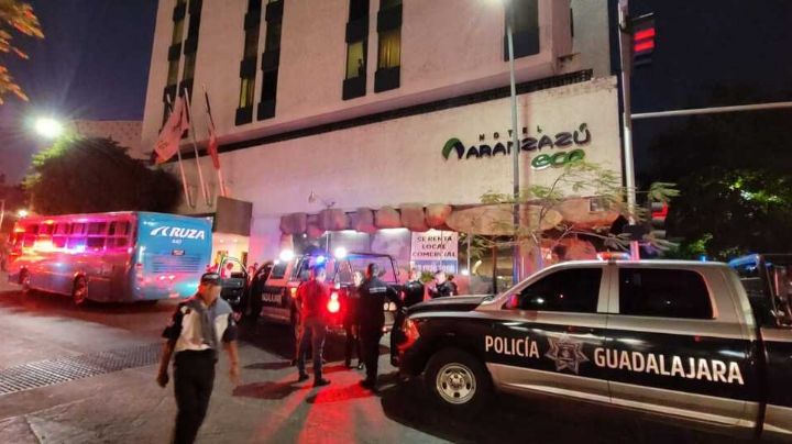 Cae elevador con 8 jóvenes deportistas dentro en hotel de Guadalajara