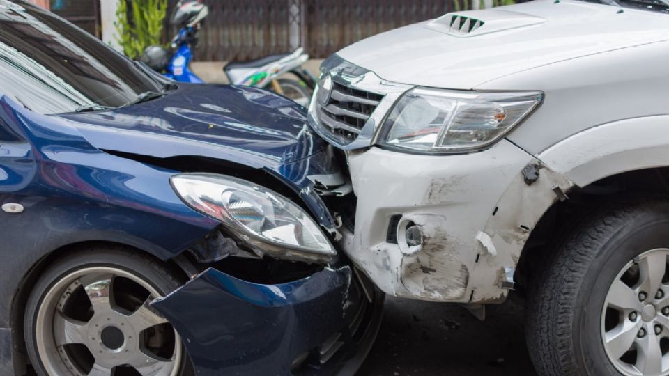 ¿Mover o no mover tu auto después de chocar?