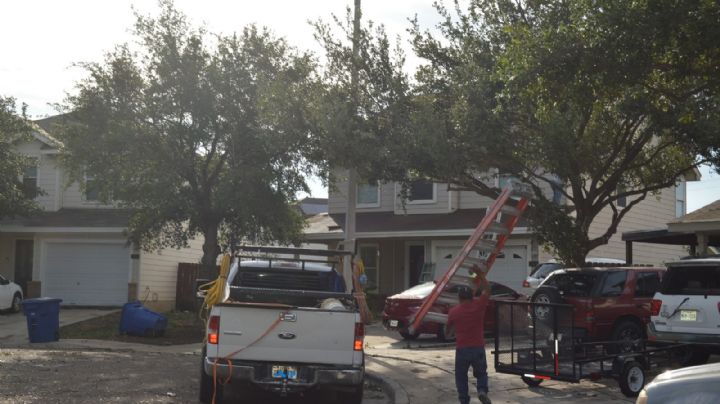 Policía de Laredo advierte sobre estafadores que ofrecen 'ayuda' por daños de tormenta