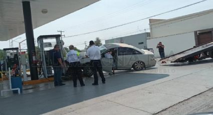 Vendedor de tacos choca contra bombas de gasolinera en la Colonia Palacios; de milagro no explotó