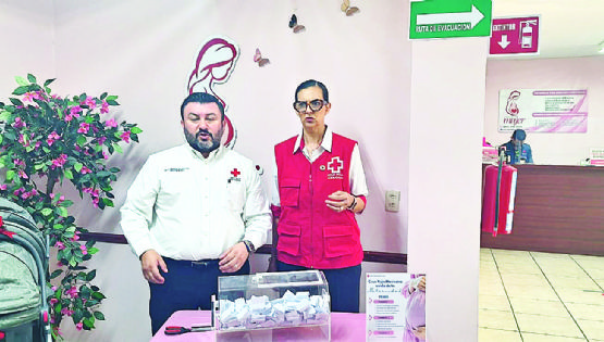 Embarazadas apoyan a la Cruz Roja; ganan premios