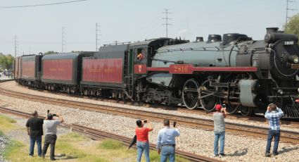 Nuevo Laredo da adiós a la locomotora La Emperatriz