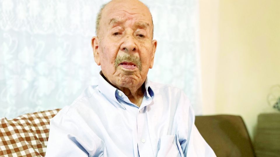 José Reyes Ortega, de 100 años de edad y uno de los papás más longevos de la ciudad
