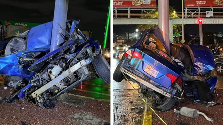 Joven se pasa luz roja, choca y parte su auto en dos; muere prensado | FOTOS