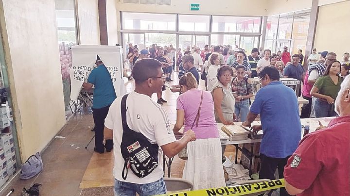 Votan en masa en las tres casillas especiales de Nuevo Laredo