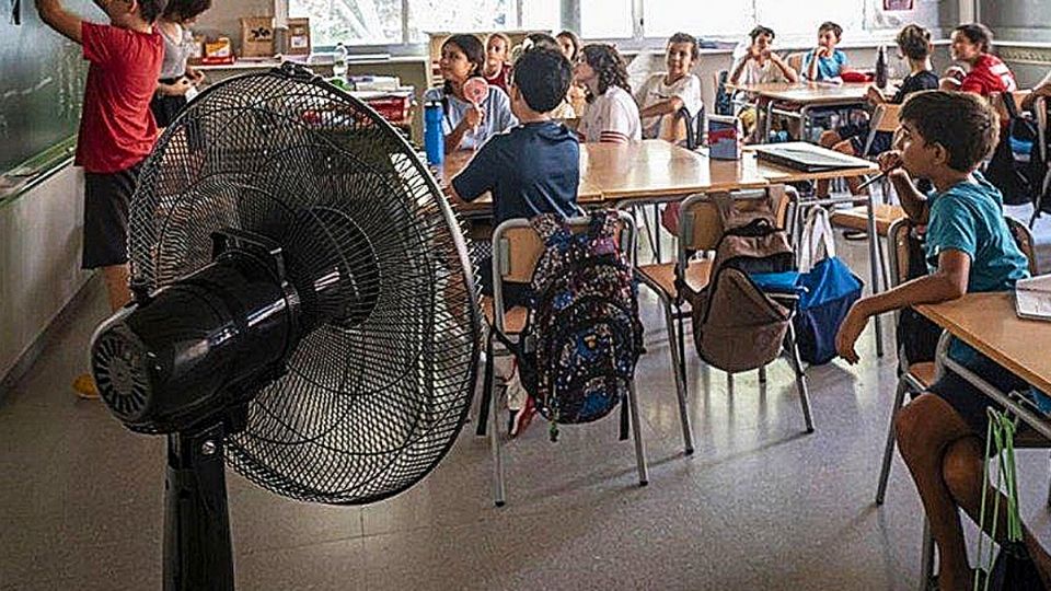 El clima caluroso no da tregua a los estudiantes de Nuevo Laredo
