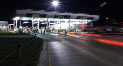 Cierran checkpoint de la vía interestatal 35; accidente dañó sistema eléctrico