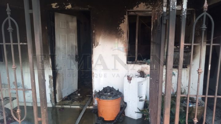 Se incendia casa en la Colonia Nueva Era; cuartos dañados por las intensas llamas