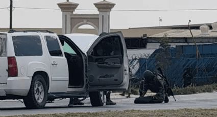 Abandonan camioneta blindada con explosivos dentro en esta carretera de Tamaulipas