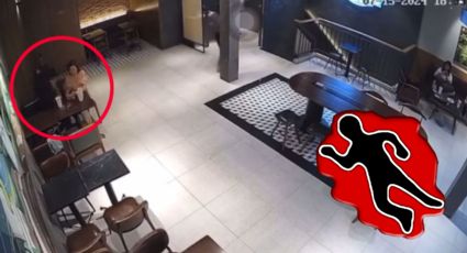 Hombre apuñala a su pareja en una cafetería; se quitó la vida en el lugar | IMÁGENES FUERTES