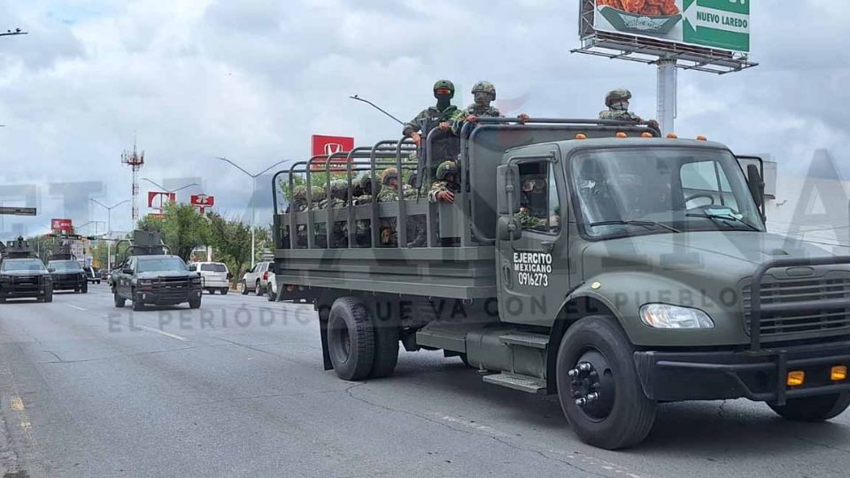 Los 100 elementos llegaron esta mañana a Nuevo Laredo.