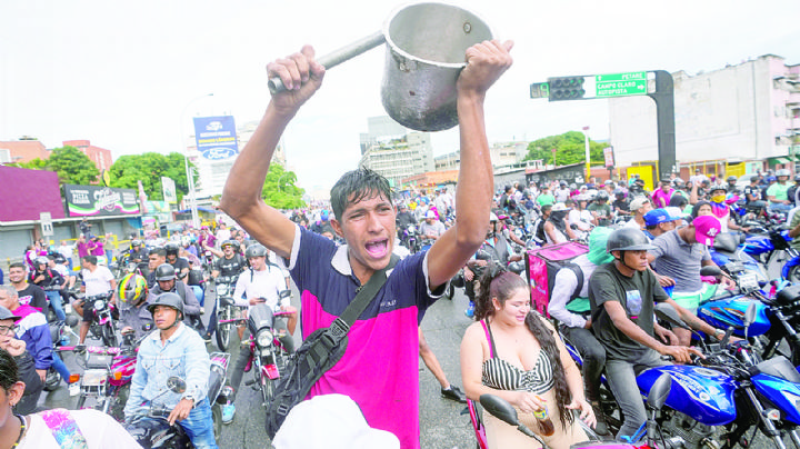 Se desborda violencia en Venezuela; hay 8 muertos