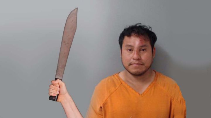 Buscan a hombre que macheteó a otro en Laredo; se ofrece recompensa 