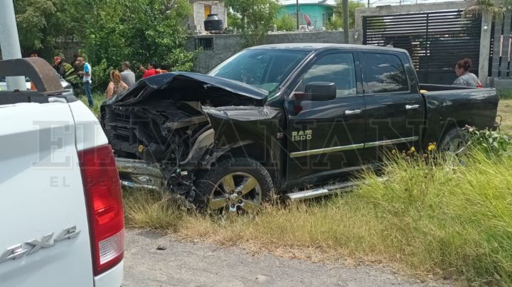 Borracho provoca megachoque en Nuevo Laredo; deja 3 vehículos destruidos y 4 personas lesionadas