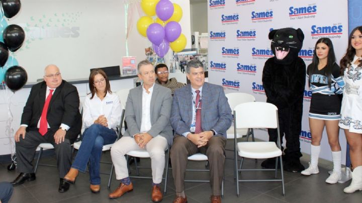 Ya está listo el auto nuevo para el estudiante más madrugador del UISD