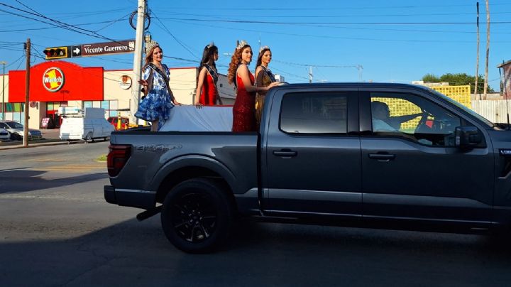 Realizan el tradicional 'gallo' de las candidatas a reinas de Expomex | FOTOS