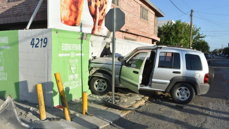 La imprudencia al volante y la falta de ética, causaron el penoso accidente que terminó con la huida del responsable